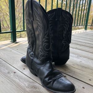 ✨ Sale✨ Laredo Black Leather Cowboy Boots